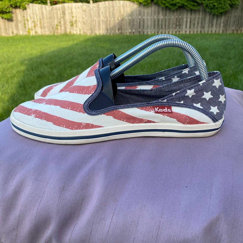 Keds American Flag Canvas Slip On Flats Women's size 10 Shoe WF52541M